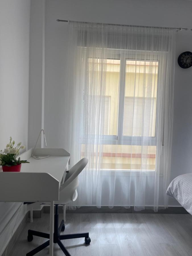 Victoria 68 Suite Málaga Buitenkant foto